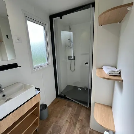 Du Lion D'angers * Ле-Лион-д'Анжер