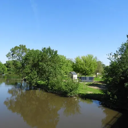 Кемпинг Du Lion D'angers Ле-Лион-д'Анжер