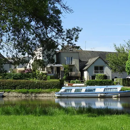 Кемпинг Du Lion D'angers Ле-Лион-д'Анжер